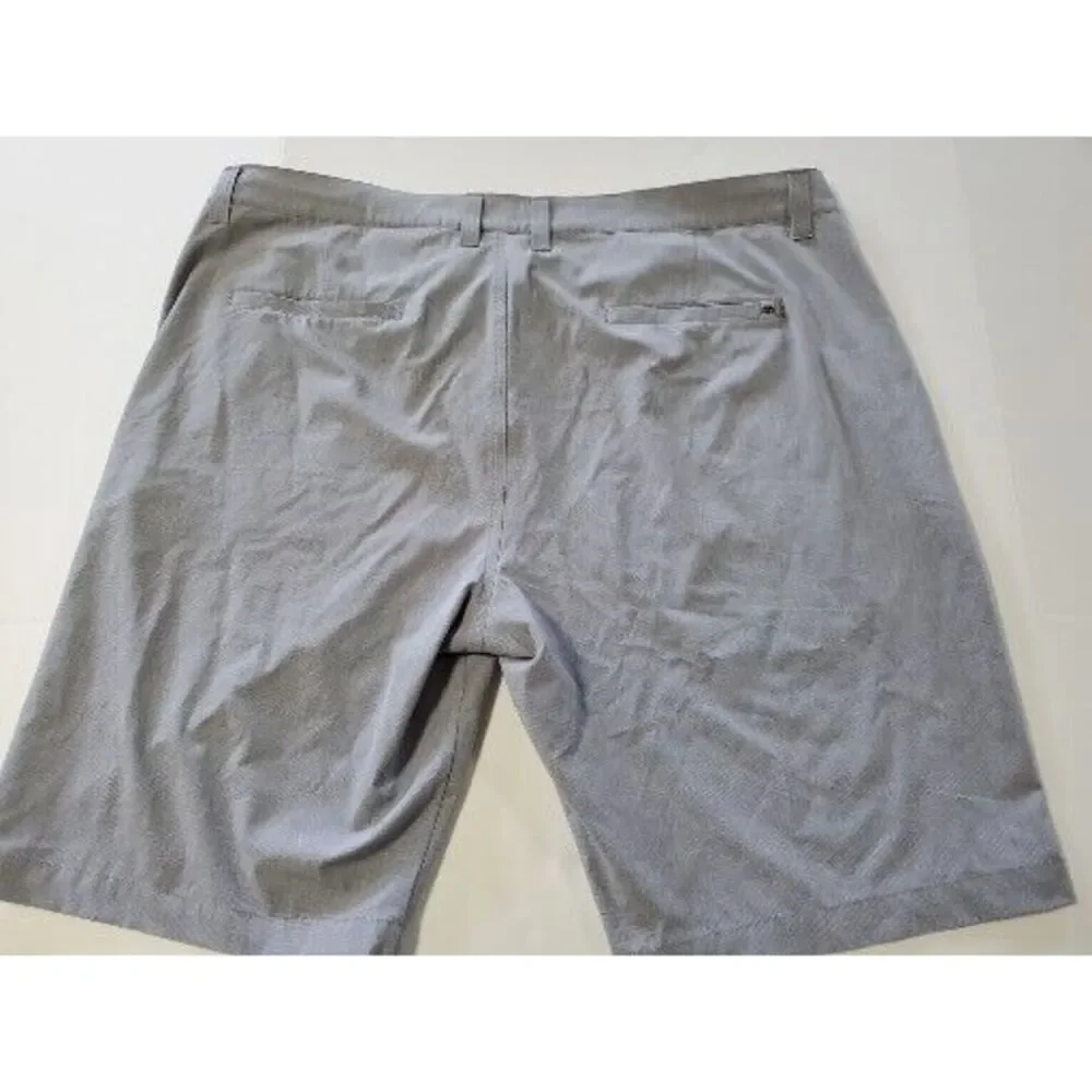 Travis‎ Mathew Mens Chino Golf Shorts Size 40 Light Gray Flat Front